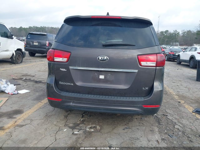 Kia Sedona Lx