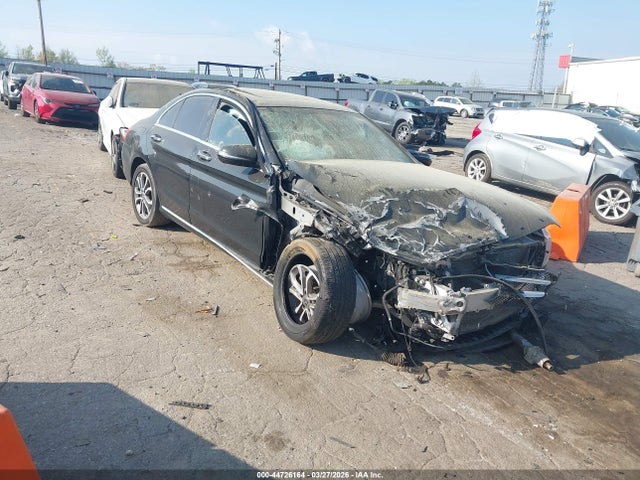 Salvage Mercedes-Benz C-Class Image