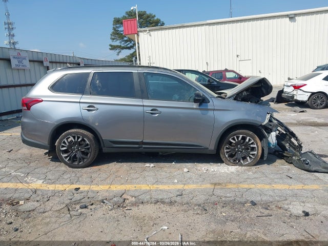 Mitsubishi Outlander Le