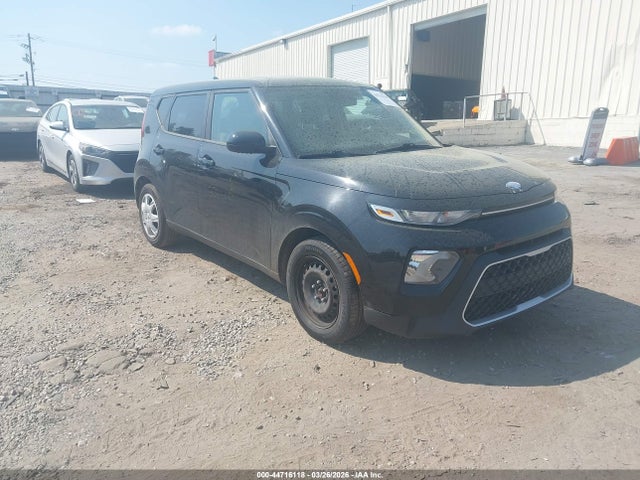 Salvage Kia Soul Image
