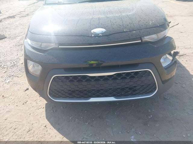 Kia Soul Lx