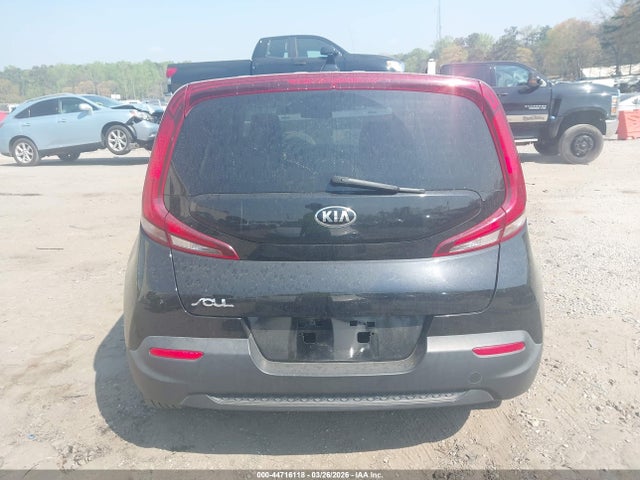 Kia Soul Lx