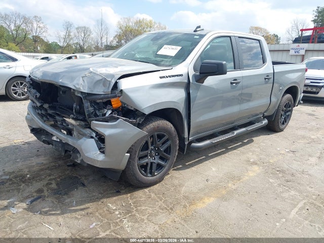 Chevrolet Silverado 1500 2wd  Short Bed Custom