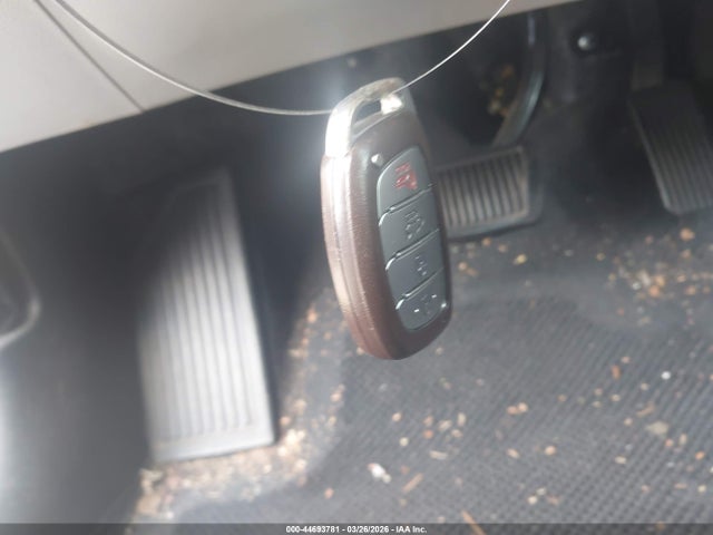 Hyundai ELANTRA Value Edition