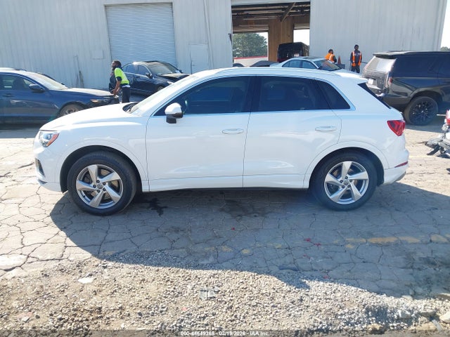 Audi Q3 2.0t Premium