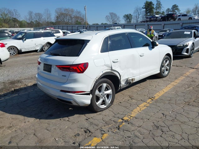 Audi Q3 2.0t Premium