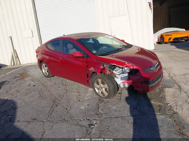 Salvage Hyundai ELANTRA Image