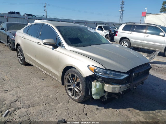 Salvage Ford Fusion Image