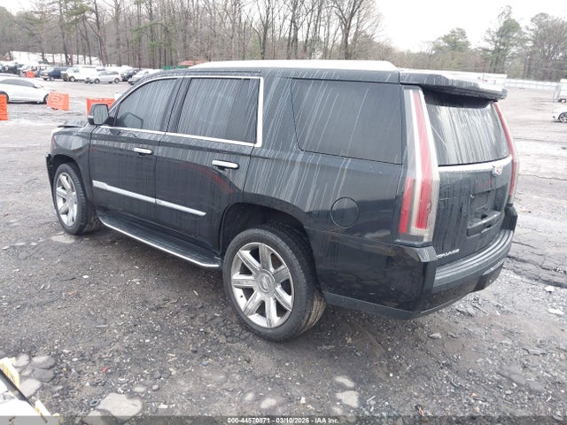 Cadillac Escalade Premium Luxury