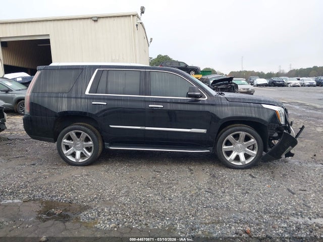 Cadillac Escalade Premium Luxury