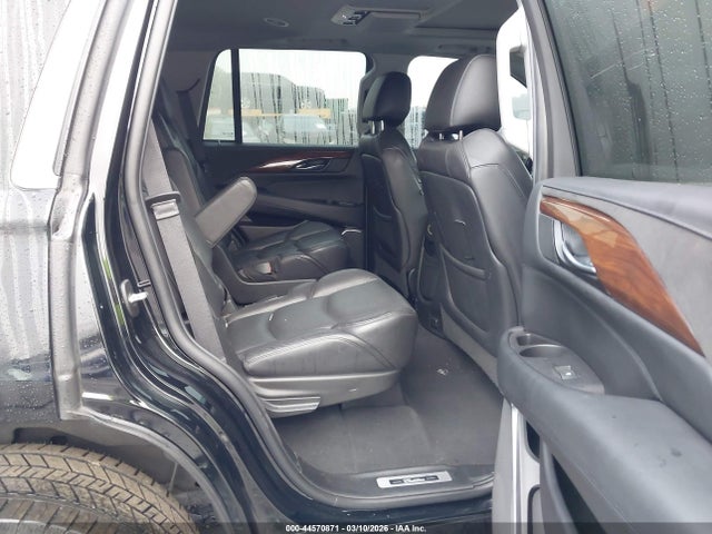 Cadillac Escalade Premium Luxury