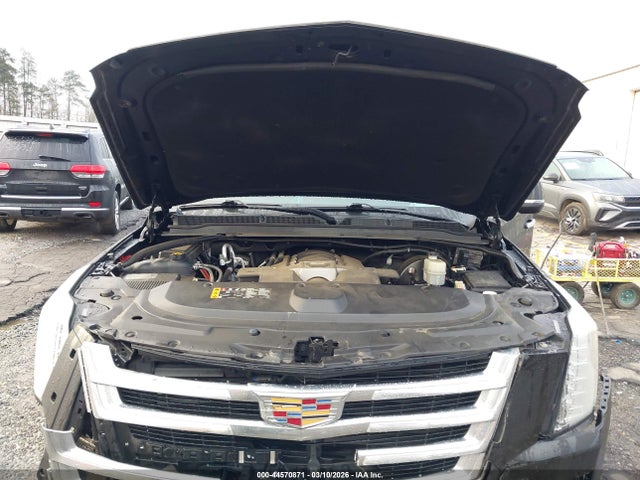 Cadillac Escalade Premium Luxury