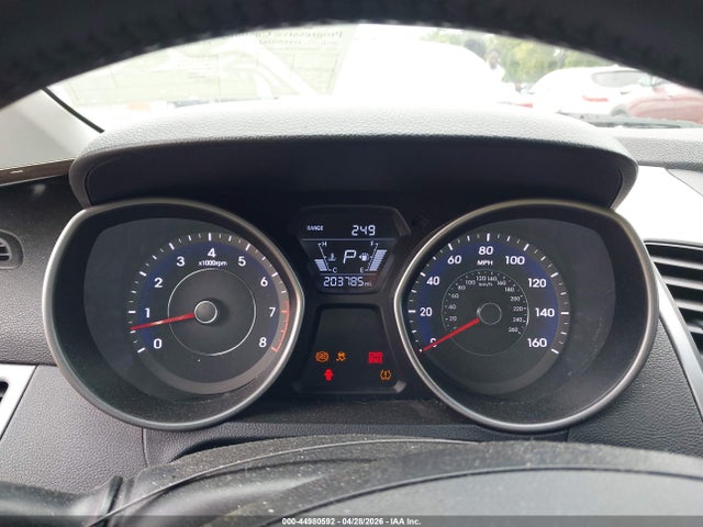 Hyundai ELANTRA Value Edition