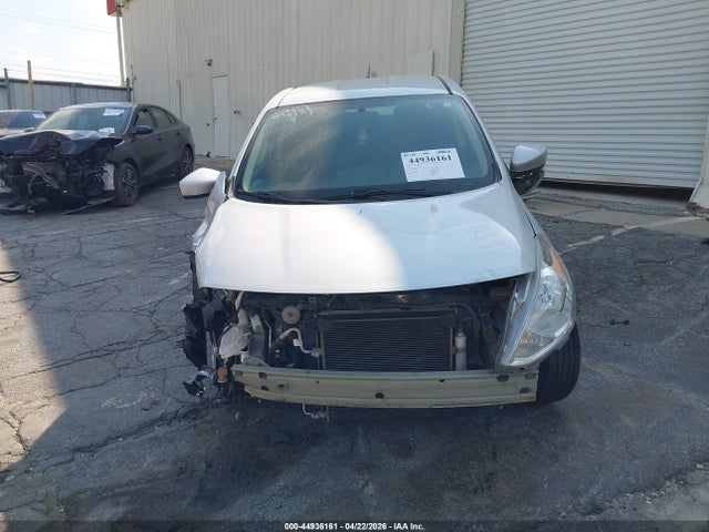 Nissan Versa 1.6 Sv