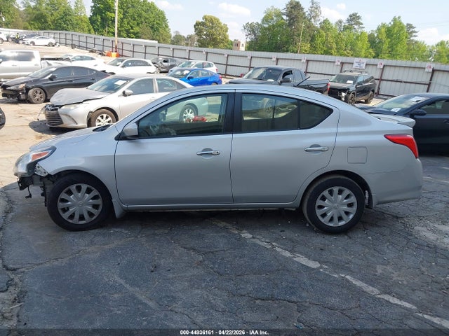 Nissan Versa 1.6 Sv