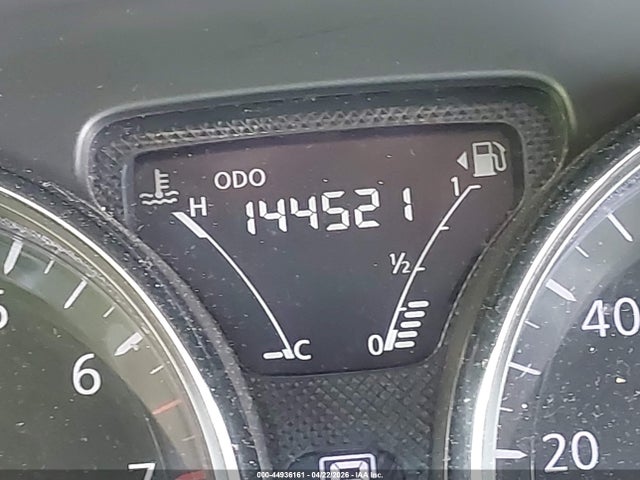 Nissan Versa 1.6 Sv