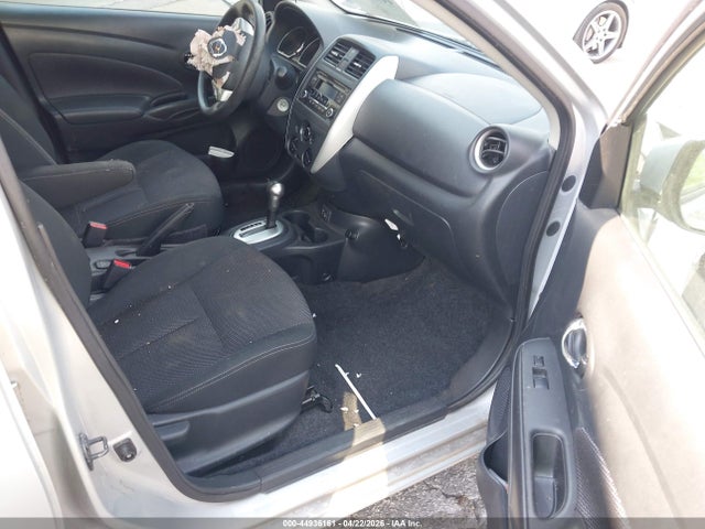 Nissan Versa 1.6 Sv