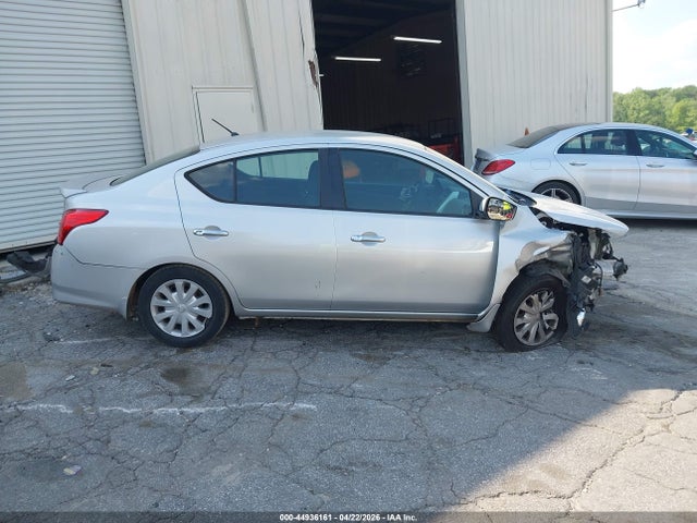 Nissan Versa 1.6 Sv