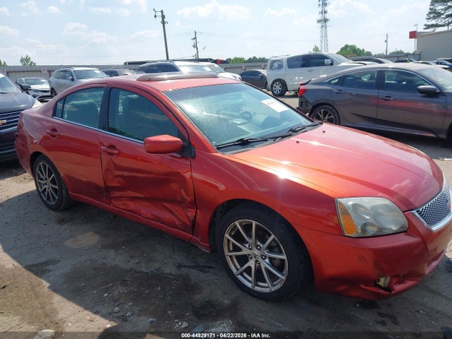 Mitsubishi Galant