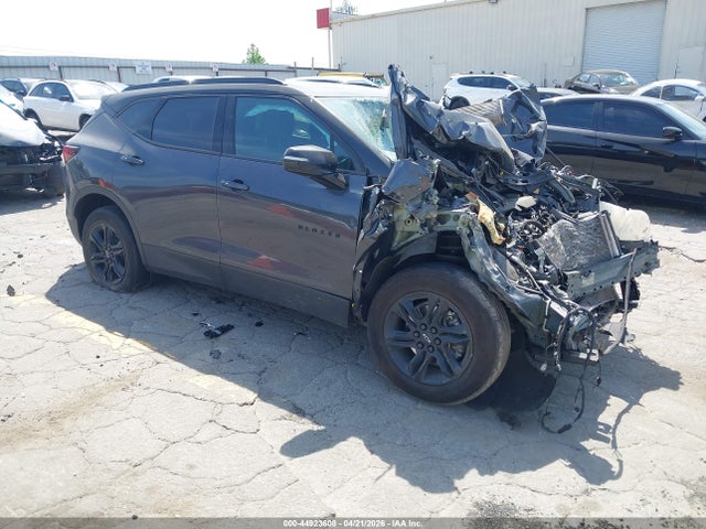 Salvage Chevrolet Blazer Image