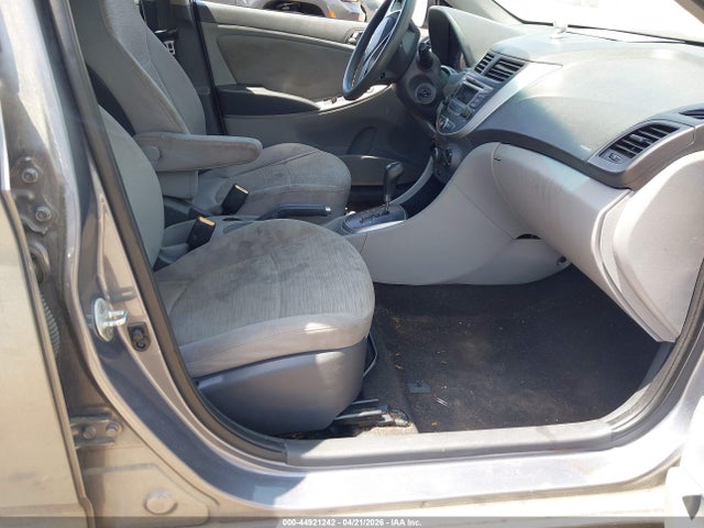 Hyundai ACCENT Se