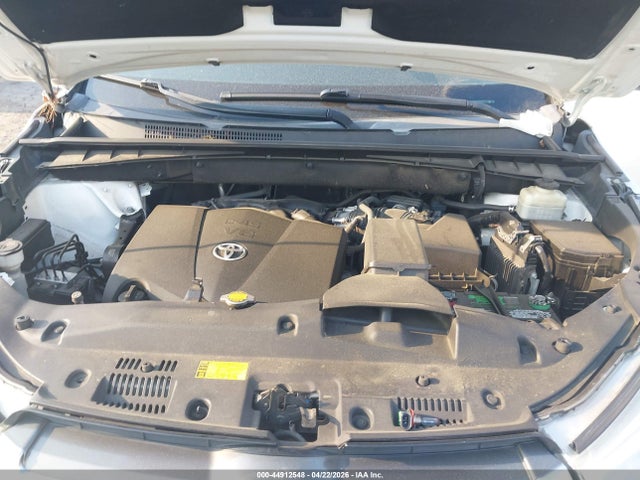 Toyota Highlander Le
