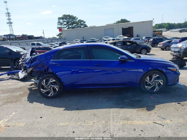 Hyundai ELANTRA Limited