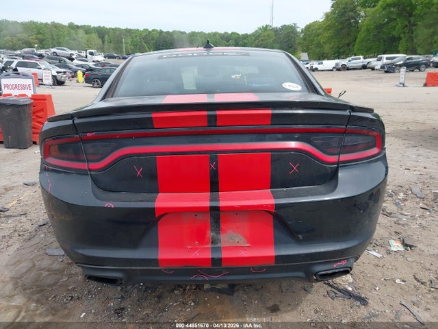 Dodge Charger Sxt