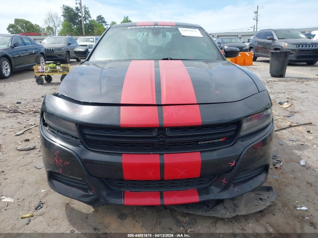 Dodge Charger Sxt