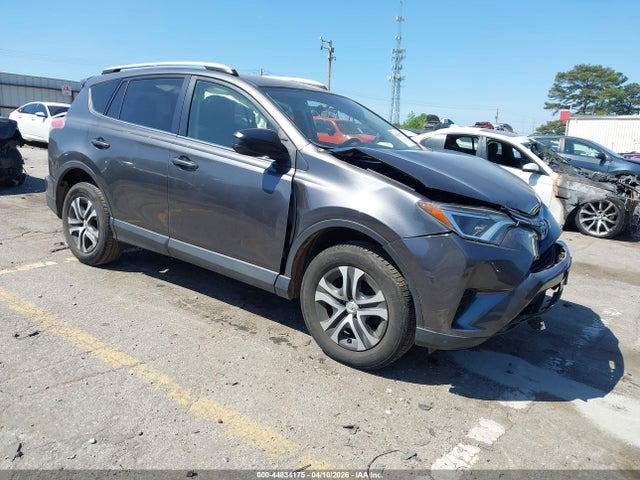 Salvage Toyota RAV4 Image