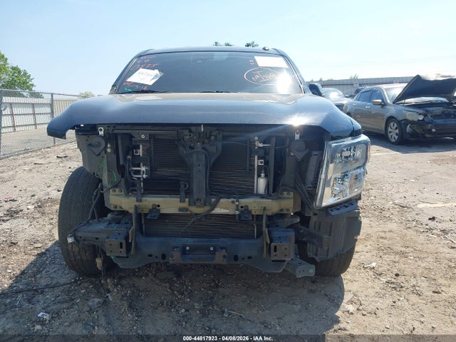 Nissan Titan Sv 4x2