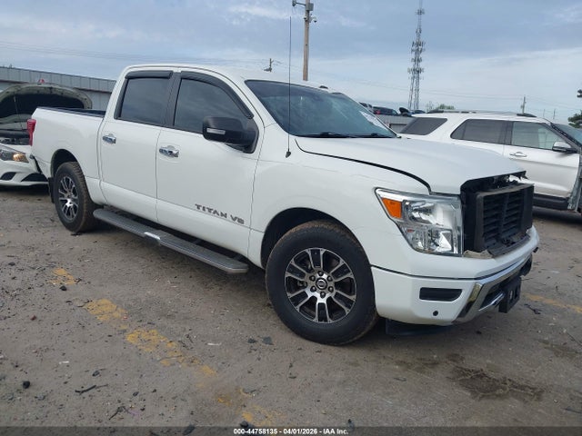 Salvage Nissan Titan Image