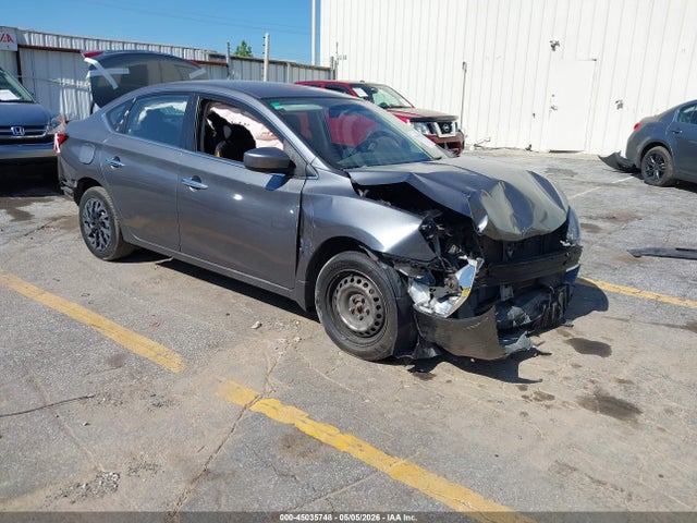 Salvage Nissan Sentra Image