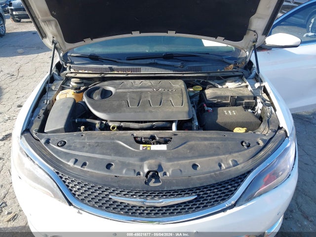 Chrysler 200 C