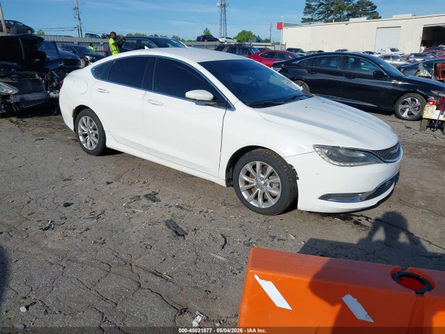 Salvage Chrysler 200 Image