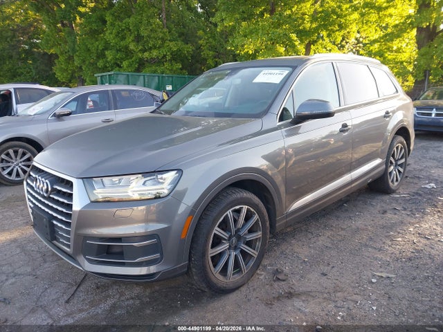 Audi Q7 3.0t Premium
