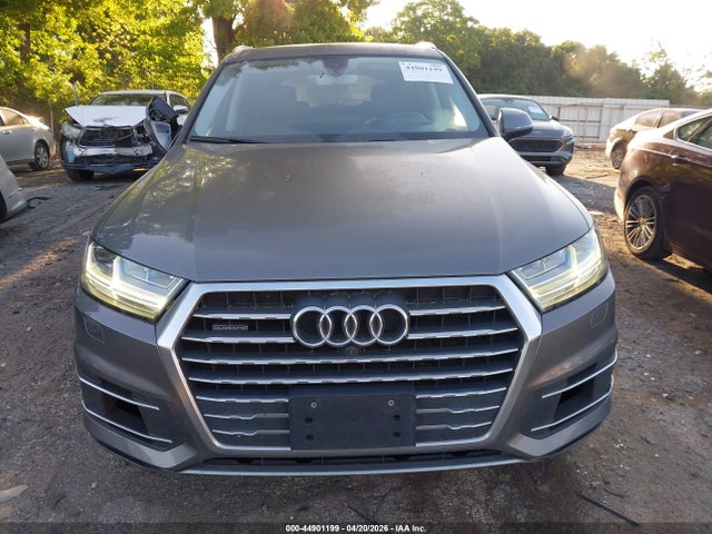 Audi Q7 3.0t Premium