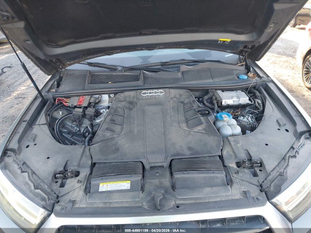 Audi Q7 3.0t Premium