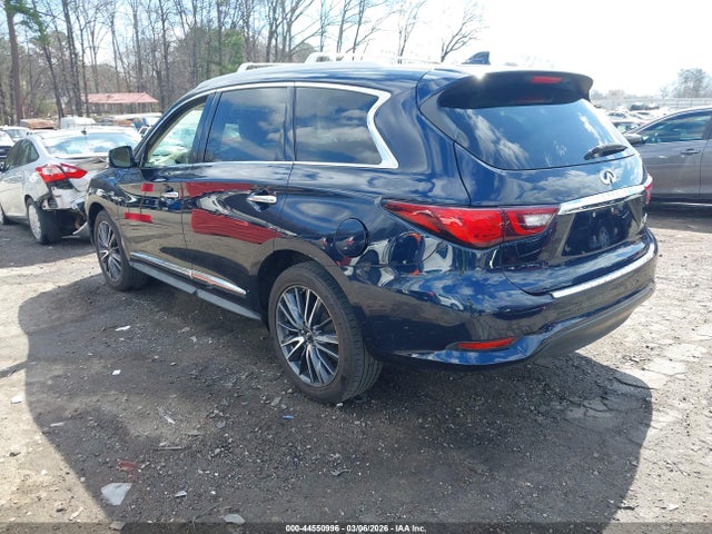 INFINITI Qx Luxe