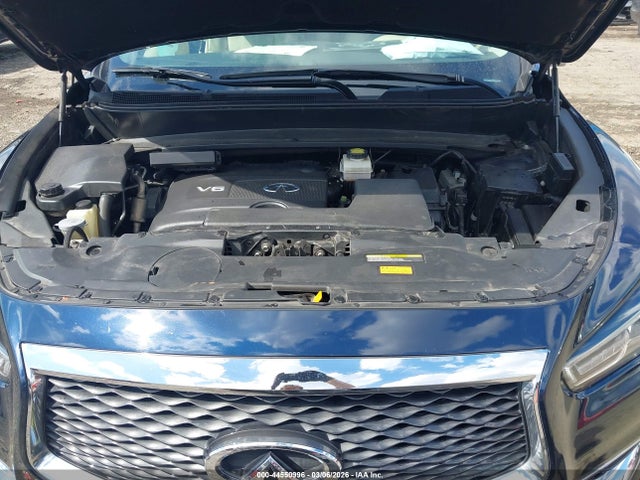 INFINITI Qx Luxe