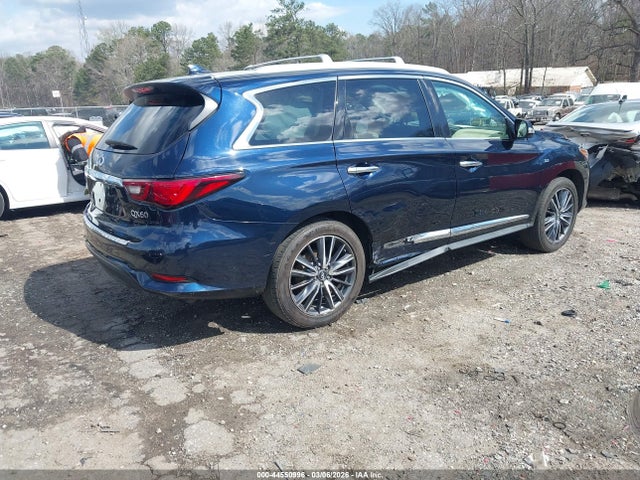 INFINITI Qx Luxe