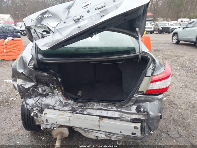 Nissan Sentra S
