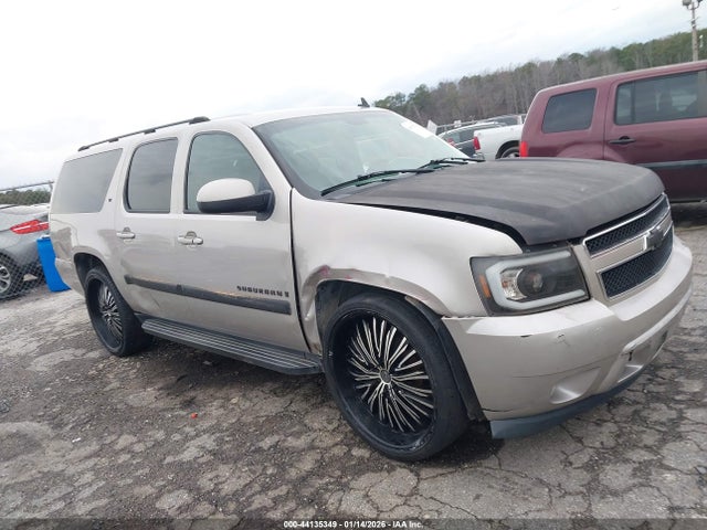 Salvage Chevrolet Suburban 1500 Image