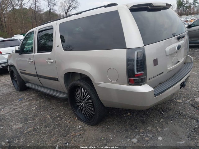 Chevrolet Suburban 1500 Lt