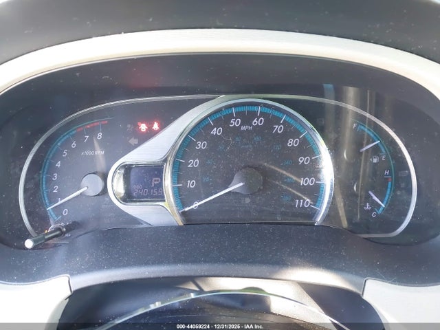 Toyota Sienna Xle V6 8 Passenger