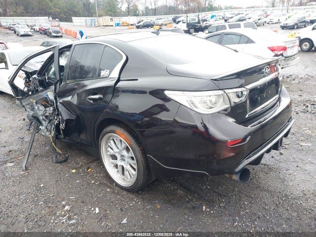 INFINITI Q50 3.0t Red Sport 400