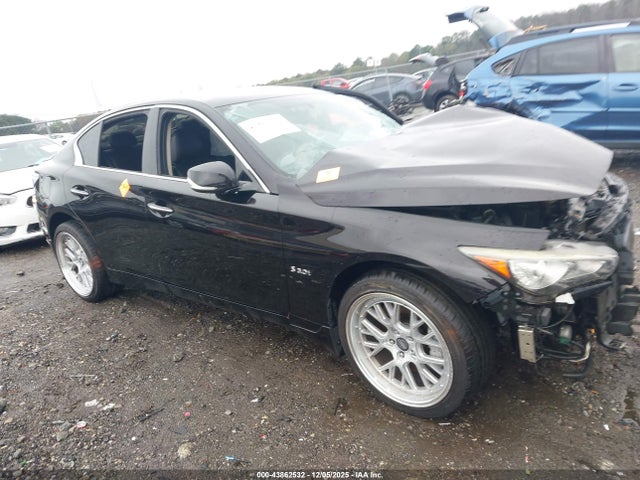 Salvage INFINITI Q50 Image