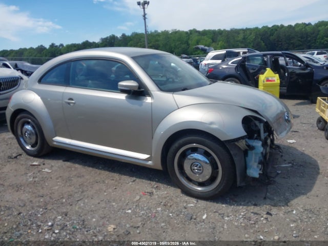 Salvage Volkswagen Beetle Image