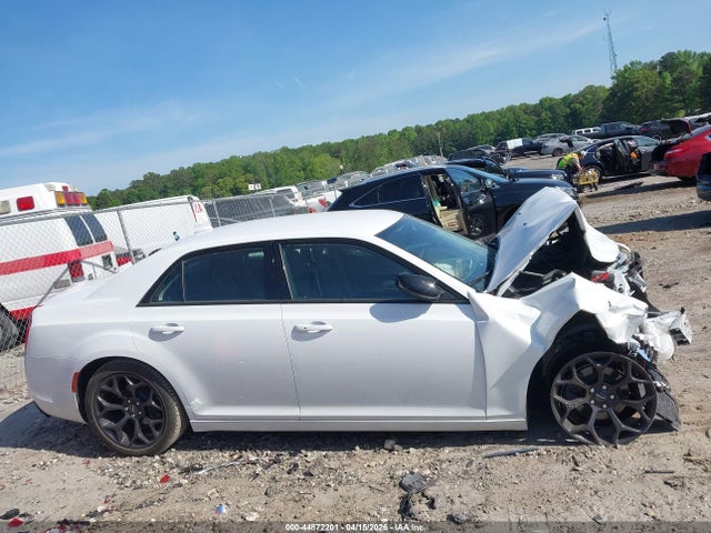 Chrysler 300 Touring
