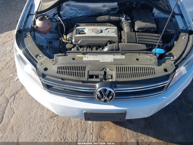 Volkswagen Tiguan S